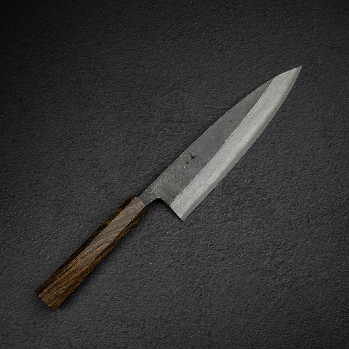 初心 雲影 青二鋼 黒打ちダマスカス 牛刀 210mm ブラックチャカテ柄