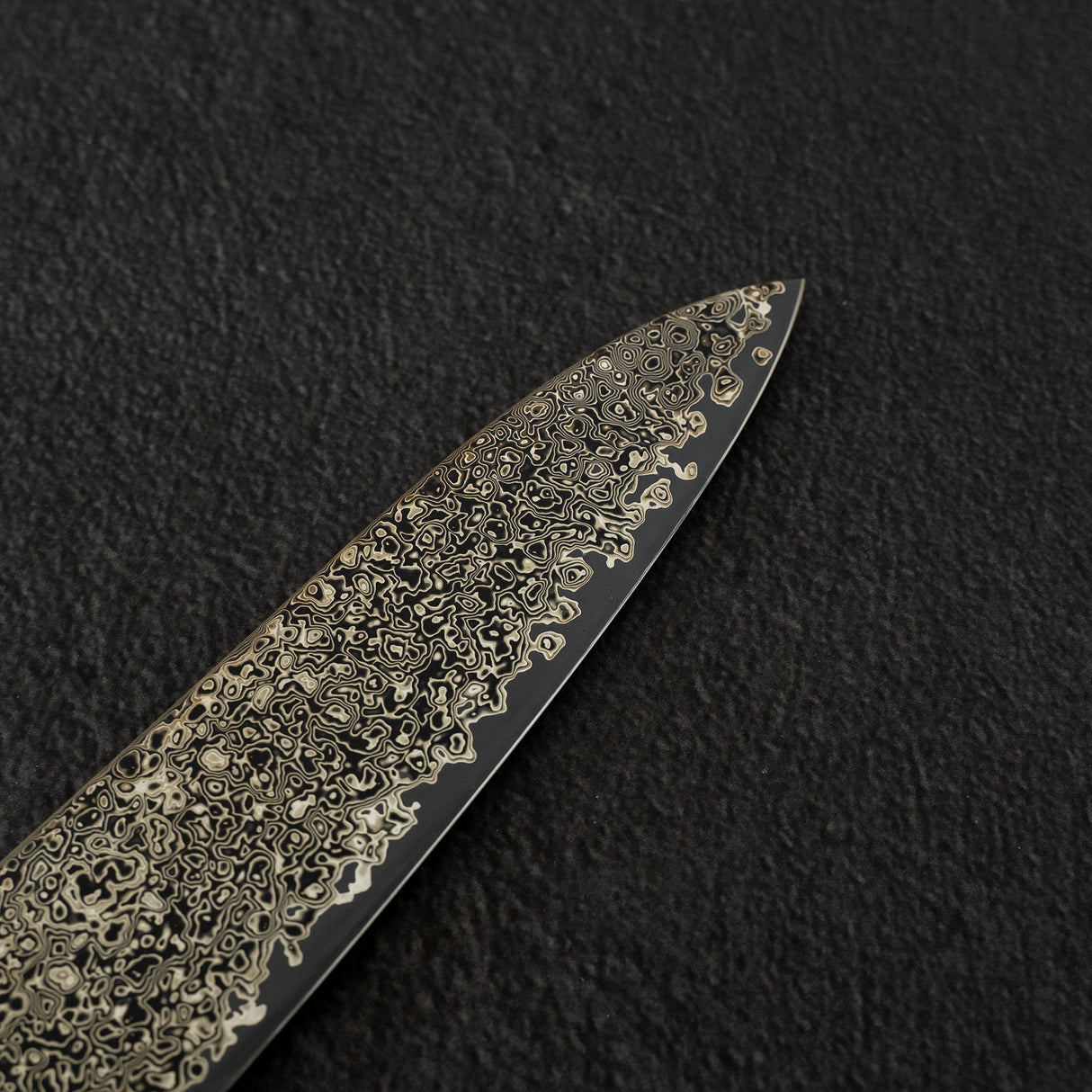 初心 細氷 SG2 黒染め ダマスカス 牛刀 210mm