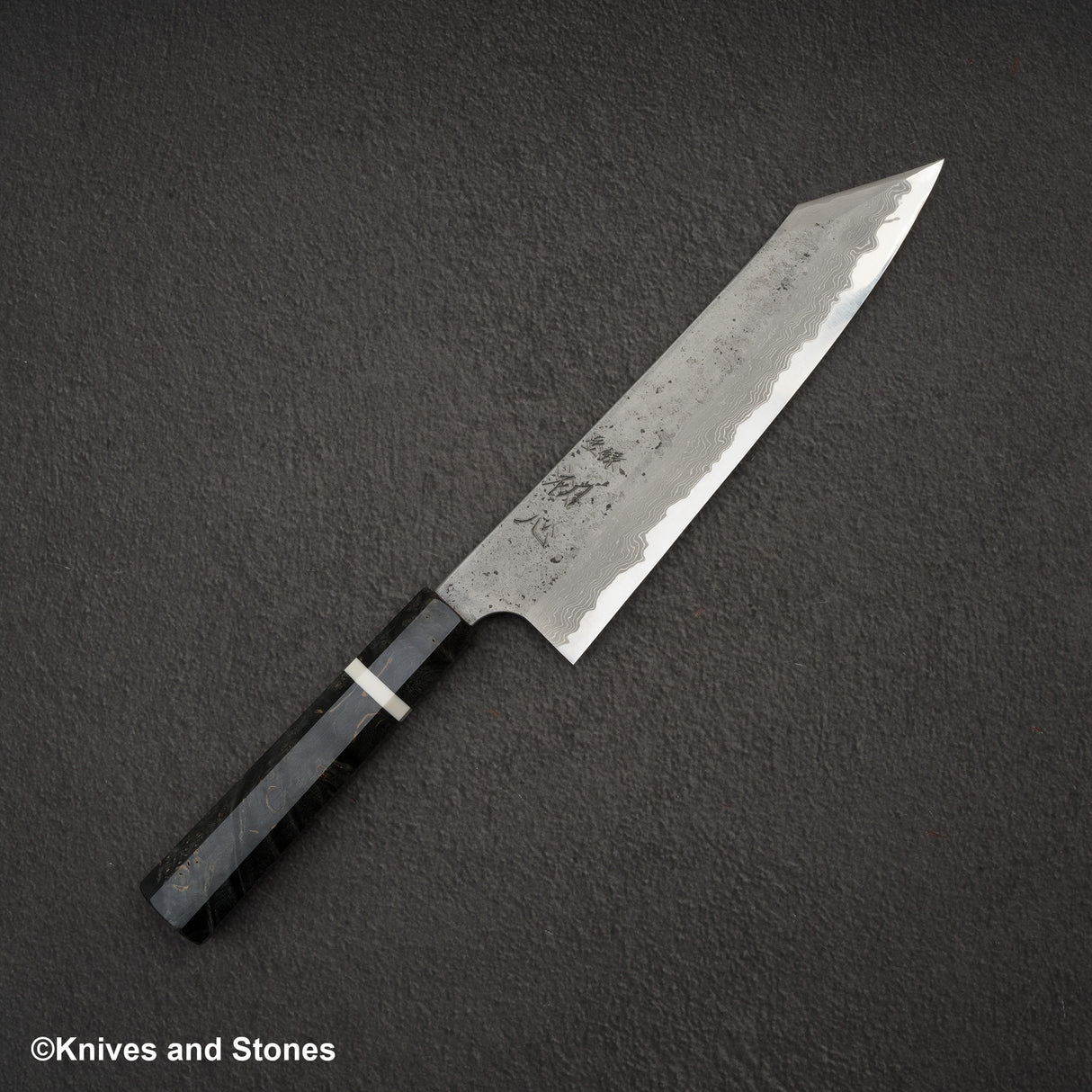 二唐刃物鍛造所 x 初心 流水 青二鋼 ダマスカス 梨地 切付牛刀 240mm