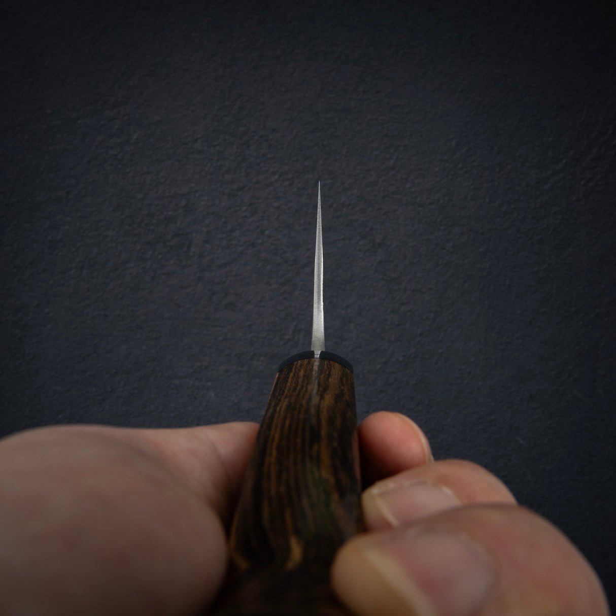 初心 x 吉金刃物 SKD合金工具鋼 梨地 牛刀 210mm 高身 ボコテハンドル