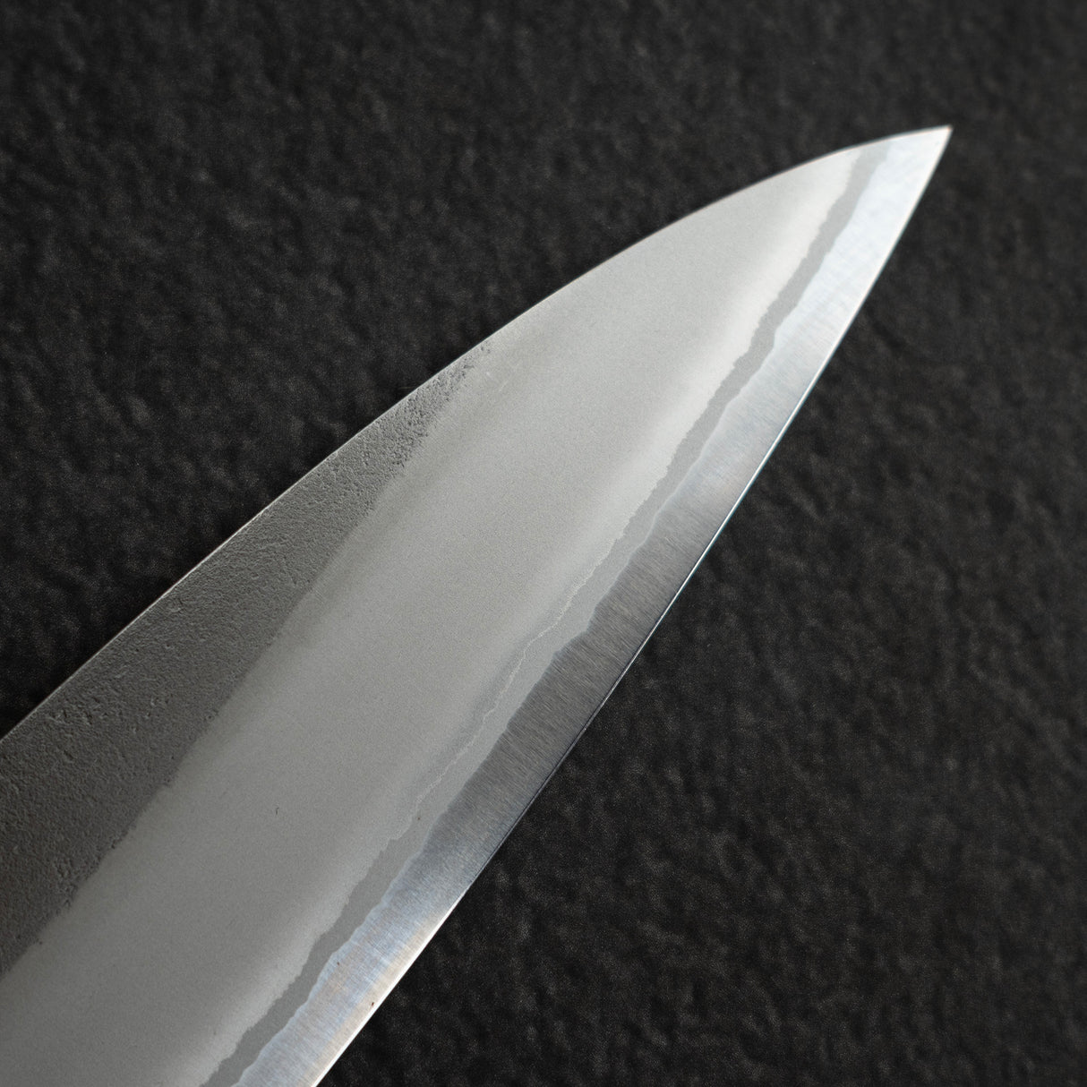 初心 x 吉金刃物 白二鋼 梨地 筋引 240mm