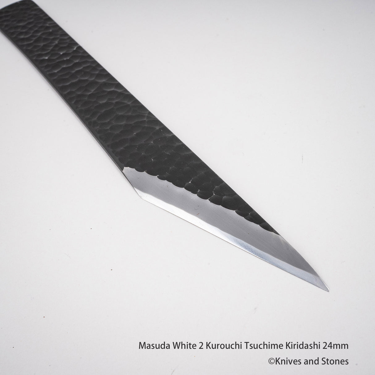 増田切出工場 白二鋼 黒打ち 槌目 切出 24mm