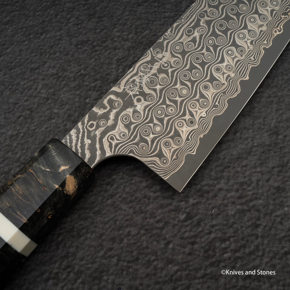 二唐刃物鍛造所 暗紋 SG2 レインドロップダマスカス 三徳 170mm