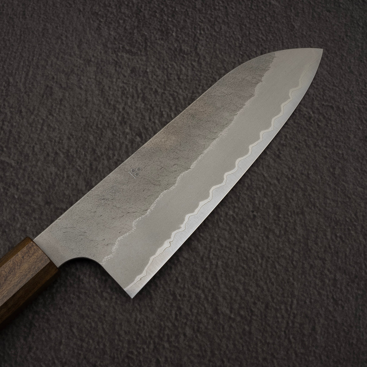 二唐刃物鍛造所 青紙スーパー 槌目 三徳 180mm