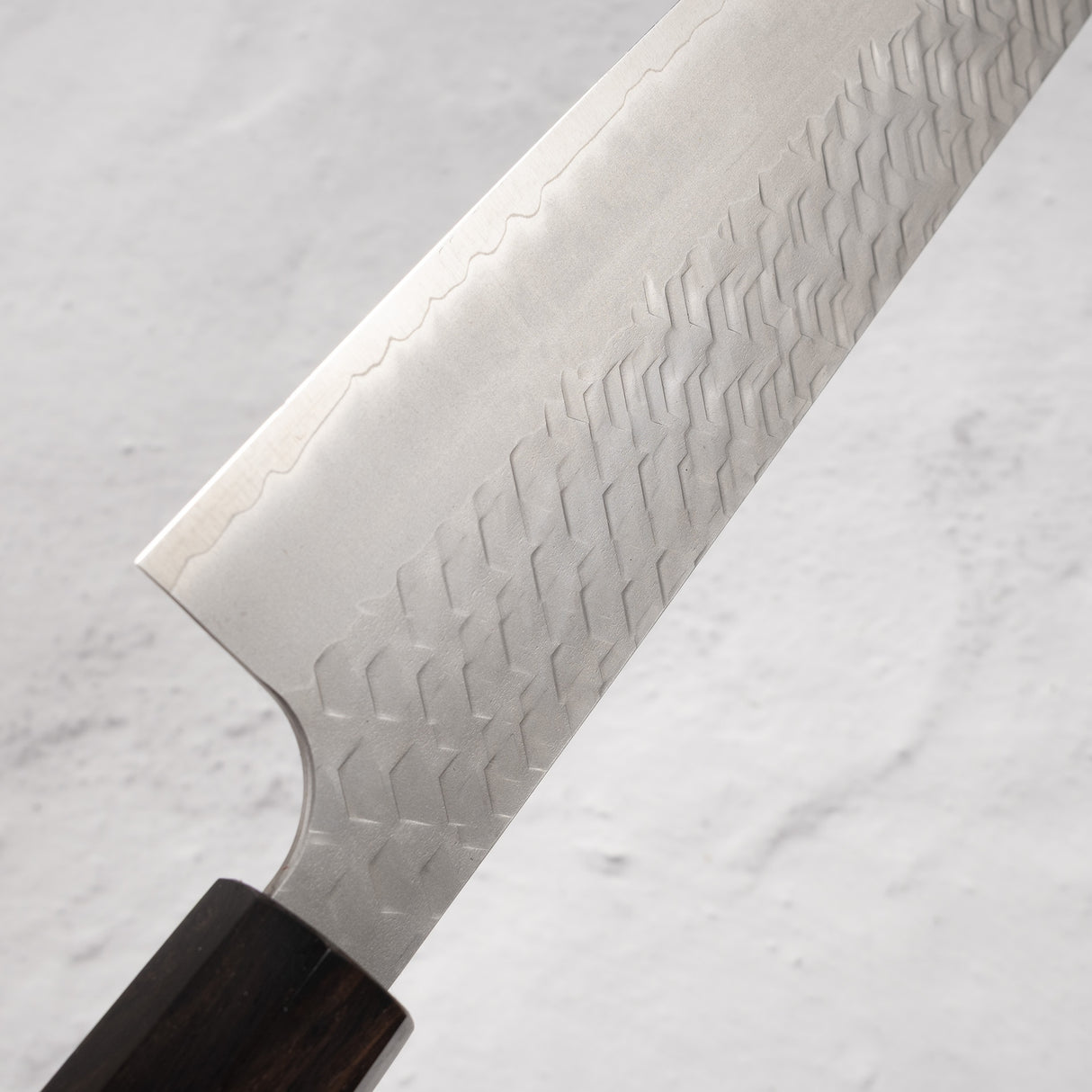 二唐刃物鍛造所 SG2 槌目マット磨き 牛刀 240mm