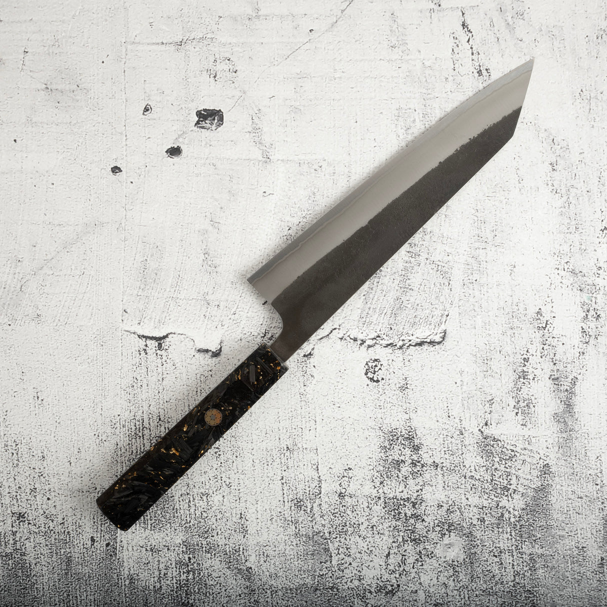 吉金刃物 白二鋼 黒打ち 梨地 切付牛刀 210mm カーボンファイバーハンドル
