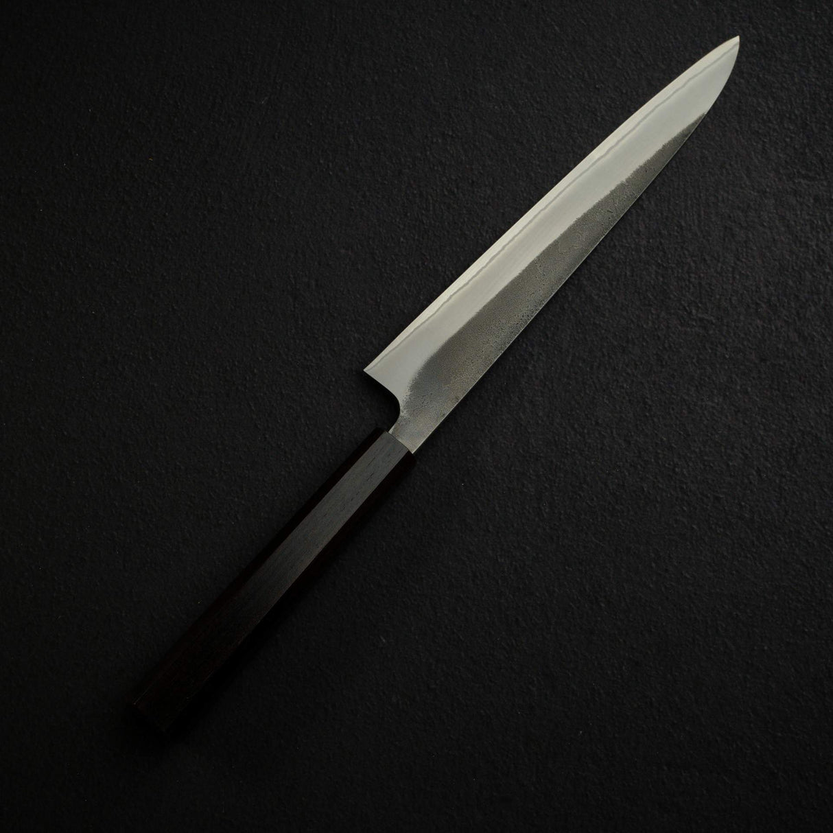 初心 x 吉金刃物 白二鋼 黒打ち 梨地 ステンレスクラッド 筋引 240mm