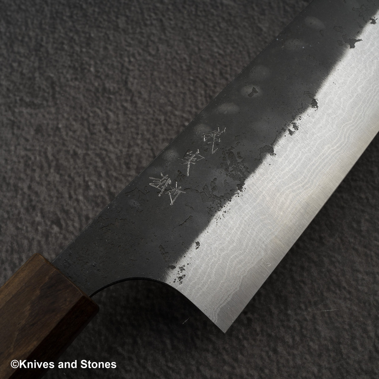 カトウ打刃物製作所 金太郎 青紙スーパー ダマスカス 黒打ち 梨地 文化 180mm