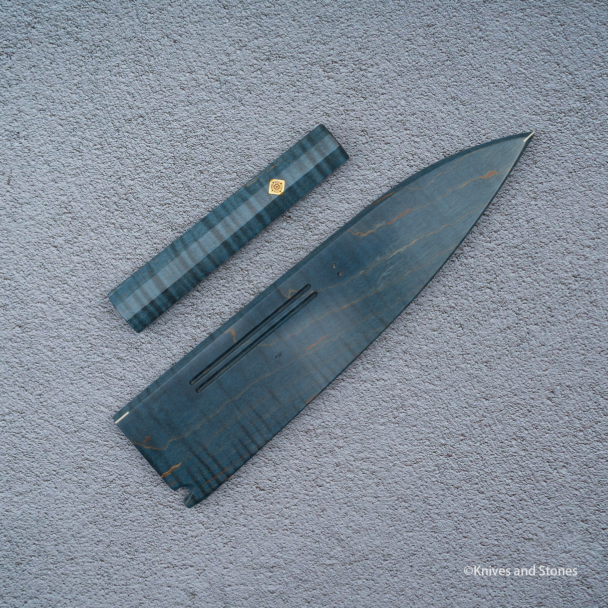 K&S 牛刀 マグネット式鞘・ハンドルセット 安定化カーリーメイプル/エボニー 240mm