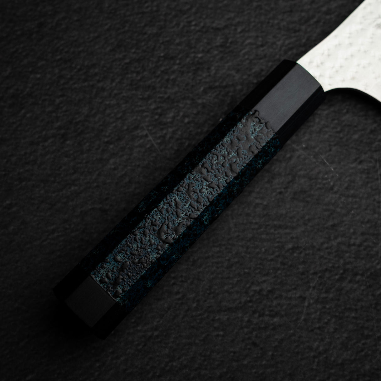黒﨑打刃物 閃光 鋭 スーパーゴールド2 三徳 165mm 藍天目ハンドル 鞘付き