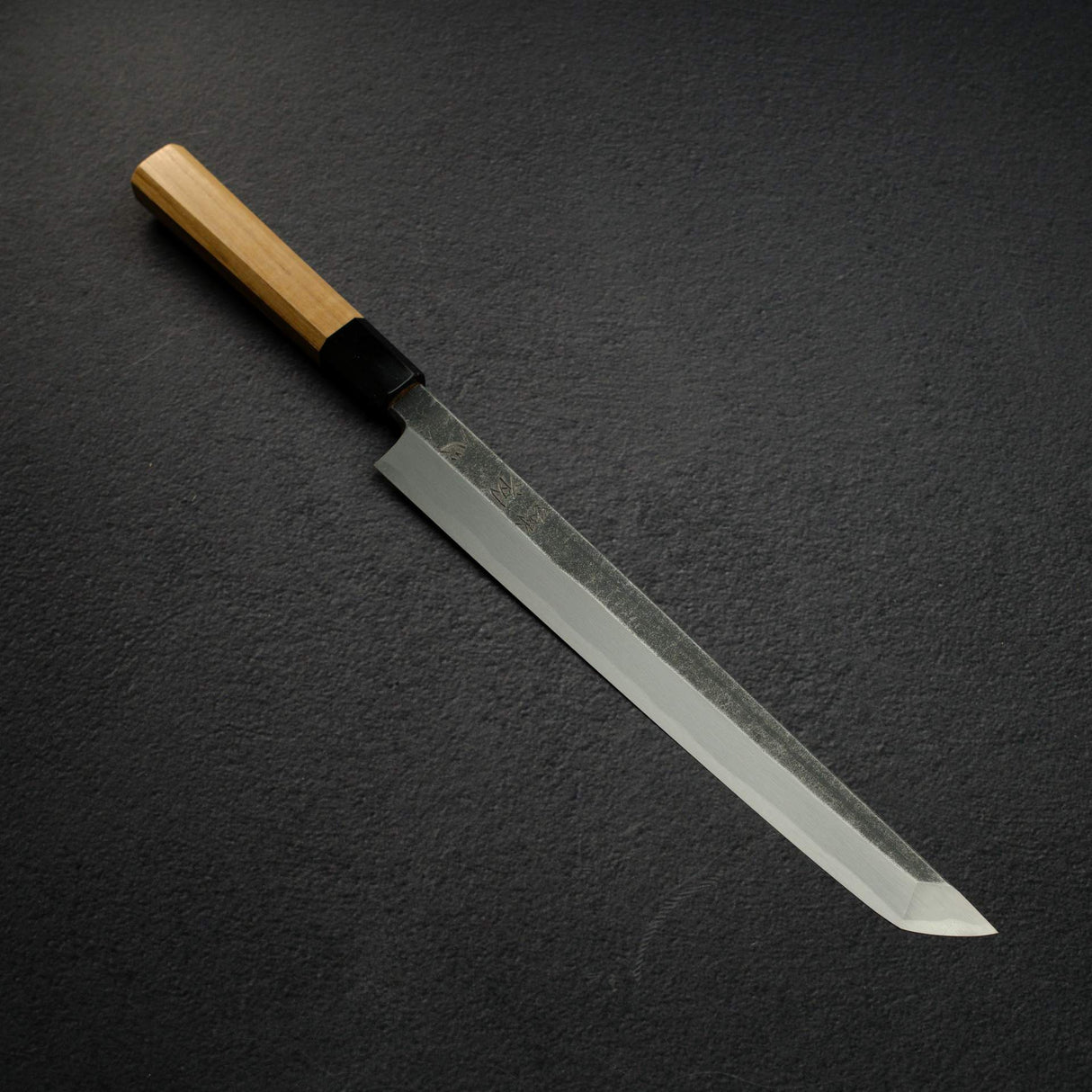 初心 x 明神利器制作所 白鷺 青二鋼 黒打ち 先丸柳刃 270mm