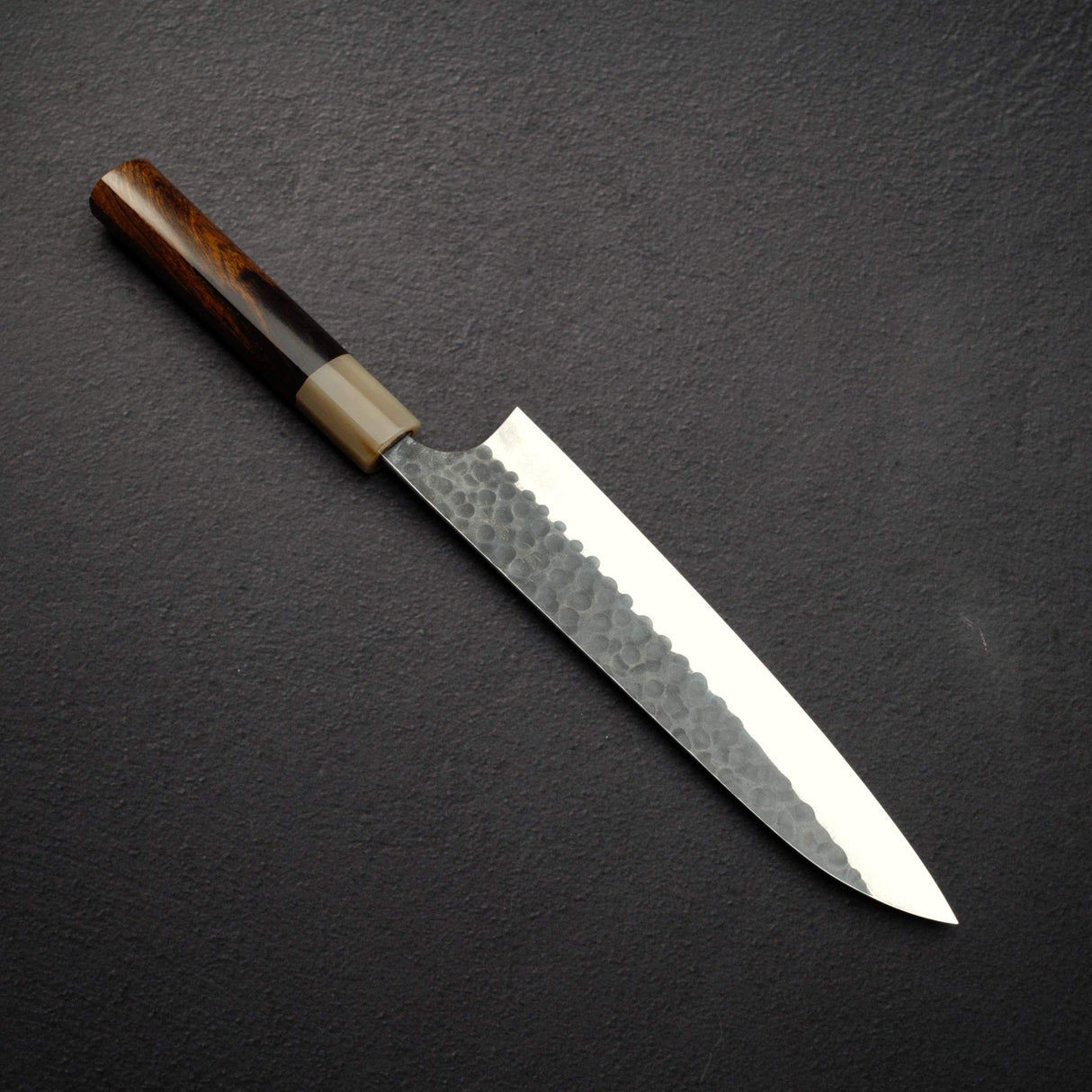 昌景 小石 青紙スーパー 黒打ち 槌目 牛刀 210mm