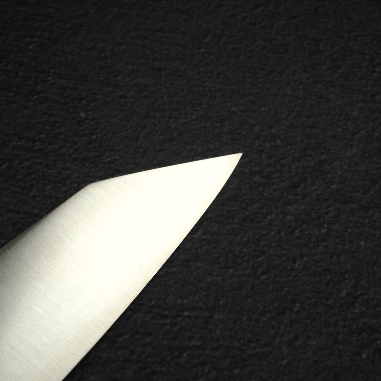 Sukenari ZDP-189 Hairline K-tip Gyuto 210mm, Ebony Handle with Blonde/Marble Ferrule