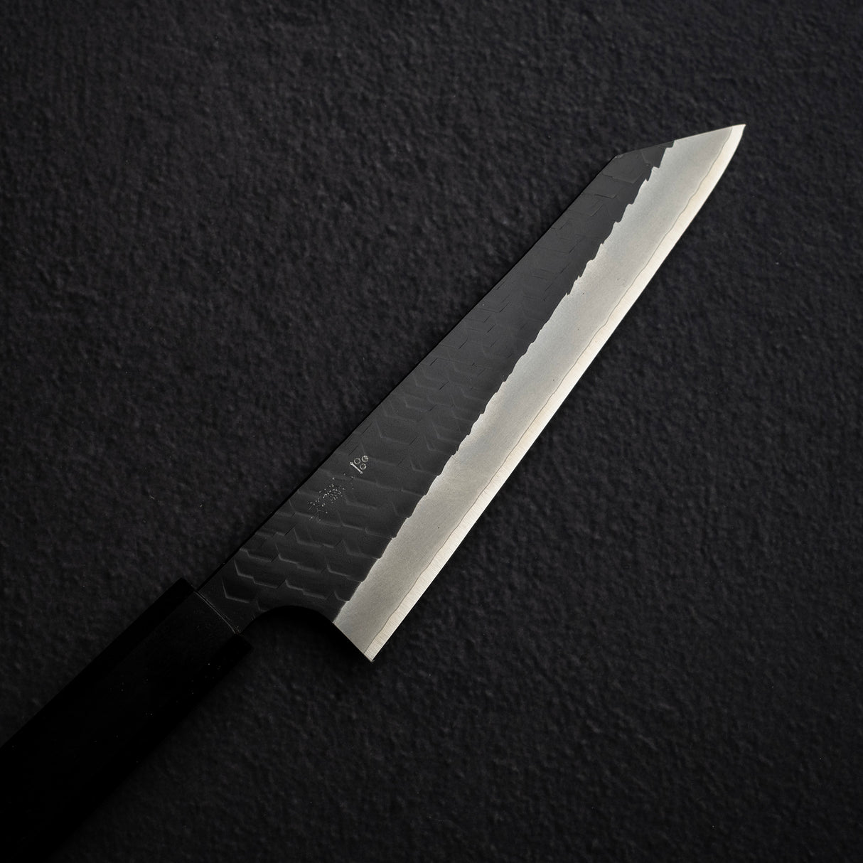 二唐刃物鍛造所 スーパーゴールド2 黒打ち 両刃 槌目 骨スキ 170mm エボニー