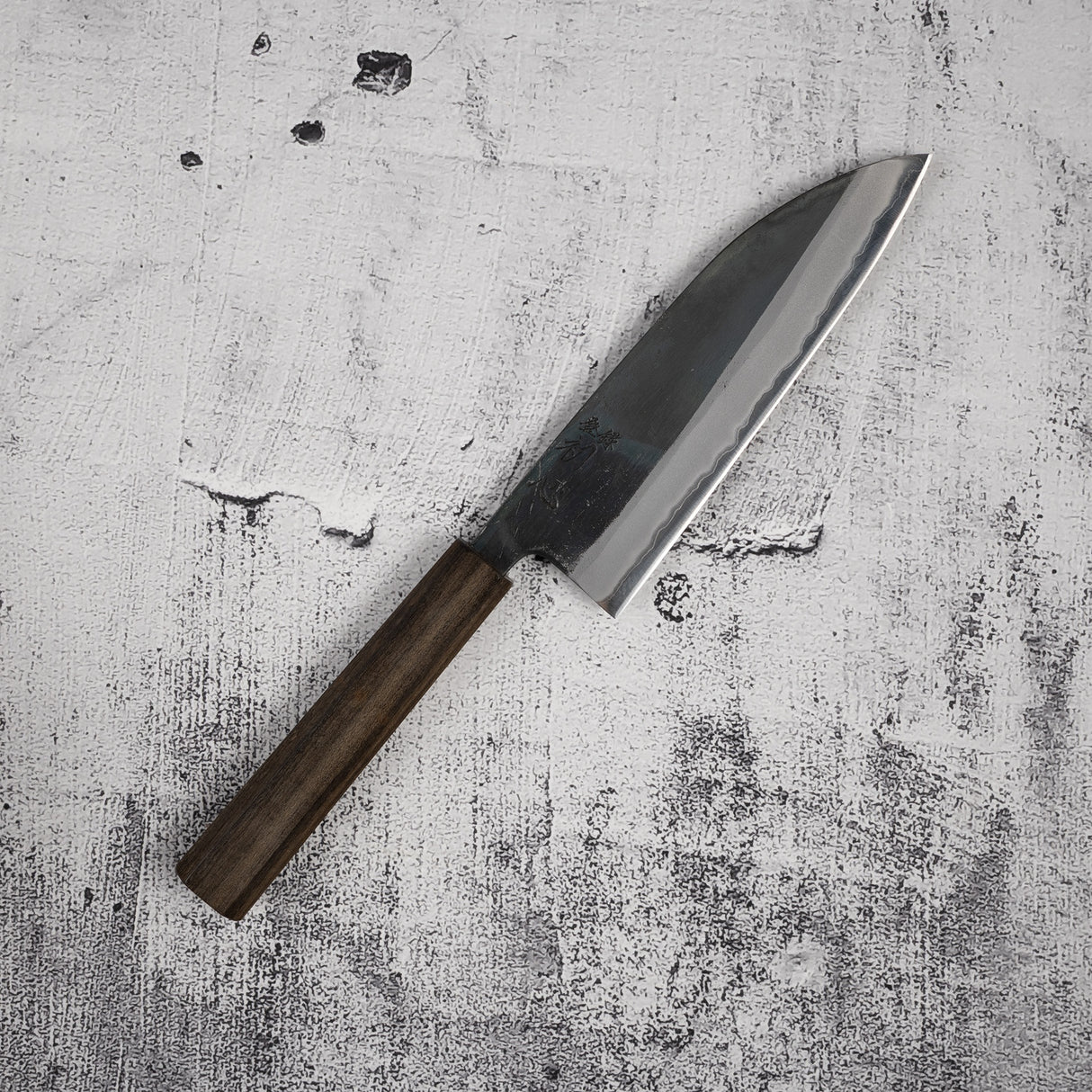 初心 x 本久一刃物 黒鷺 AS 三徳 165mm 黒打ち ブラックチャカテハンドル