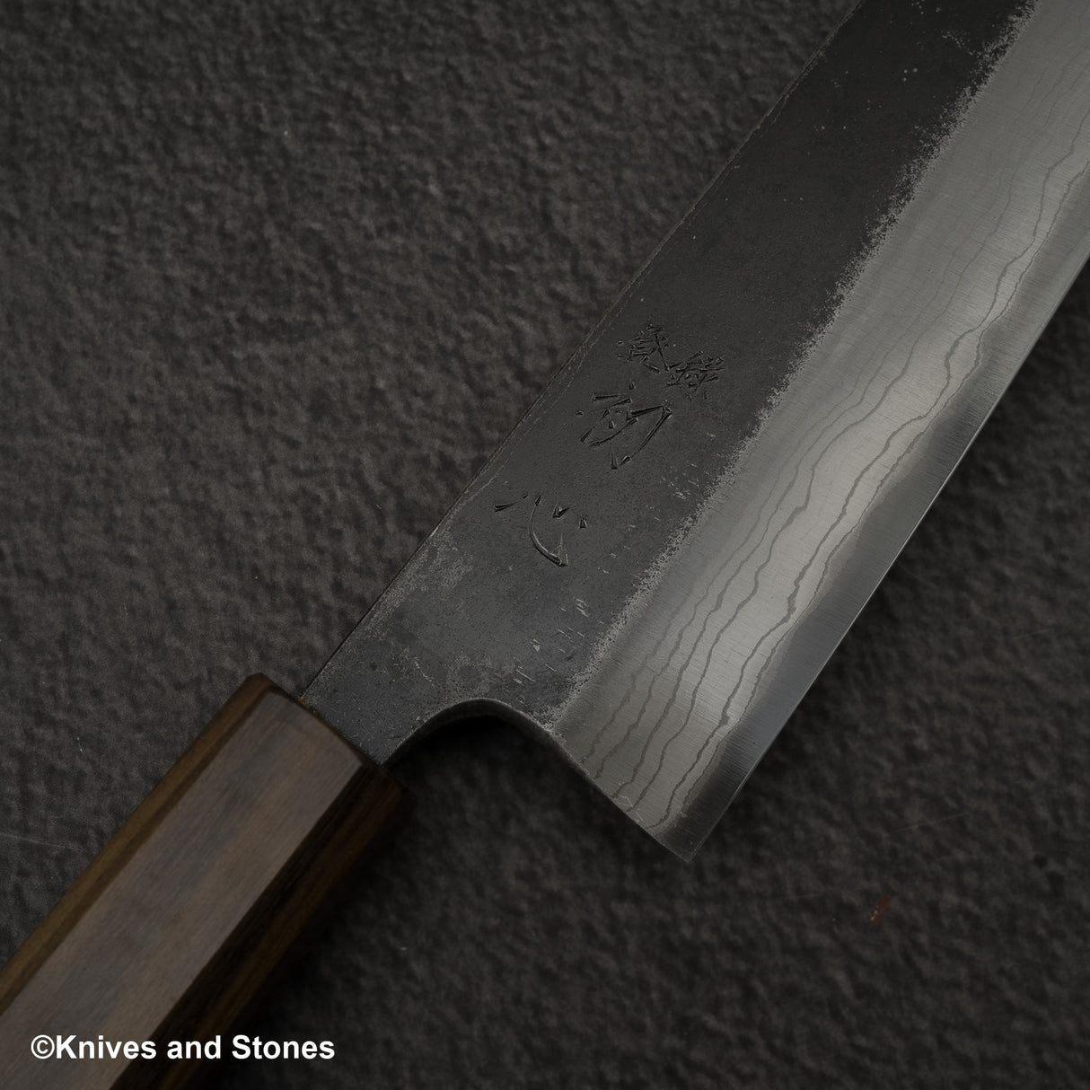 初心 雲影 青二鋼 黒打ちダマスカス 文化 180mm