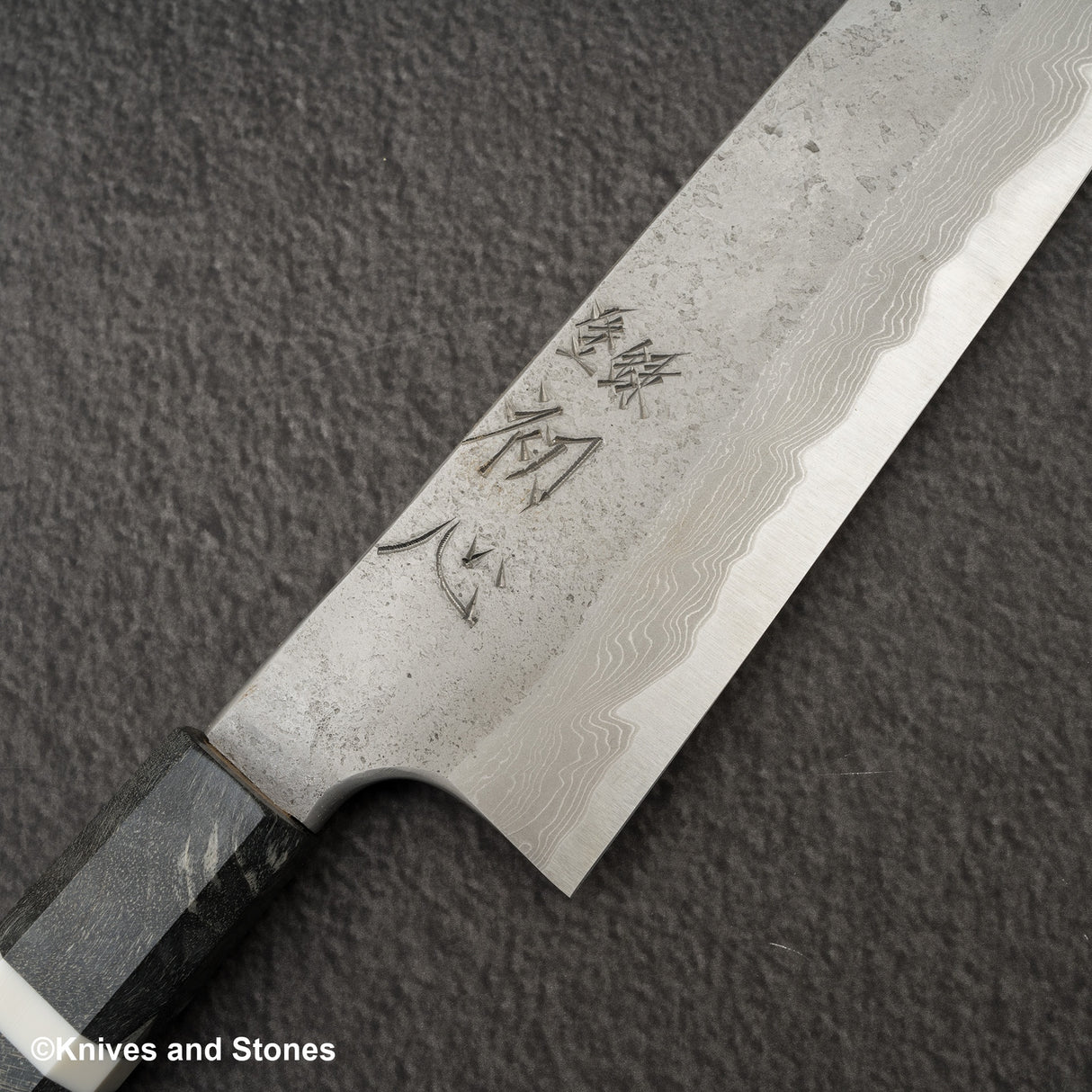 二唐刃物鍛造所 x 初心 流水 青二鋼 ダマスカス 梨地 牛刀 210mm