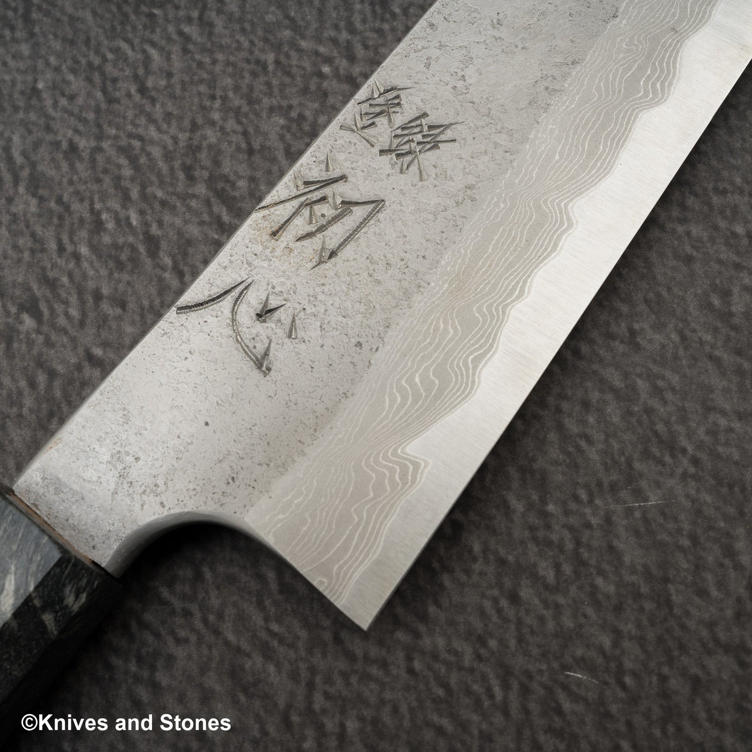 二唐刃物鍛造所 x 初心 流水 青二鋼 ダマスカス 梨地 牛刀 210mm