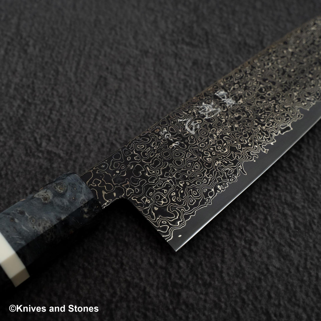 初心 細氷 SG2 黒染め ブラックダマスカス 三徳 180mm