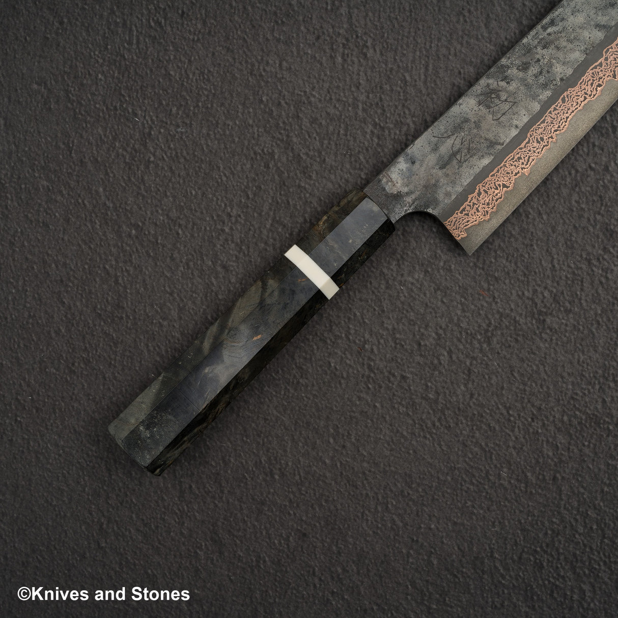 初心 x 二唐刃物鍛造所 悦び SLD鋼 銅ダマスカス 牛刀 240mm