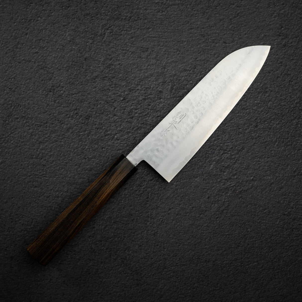 増谷打刃物 V金1号 槌目 三徳 170mm ブラックチャカテハンドル
