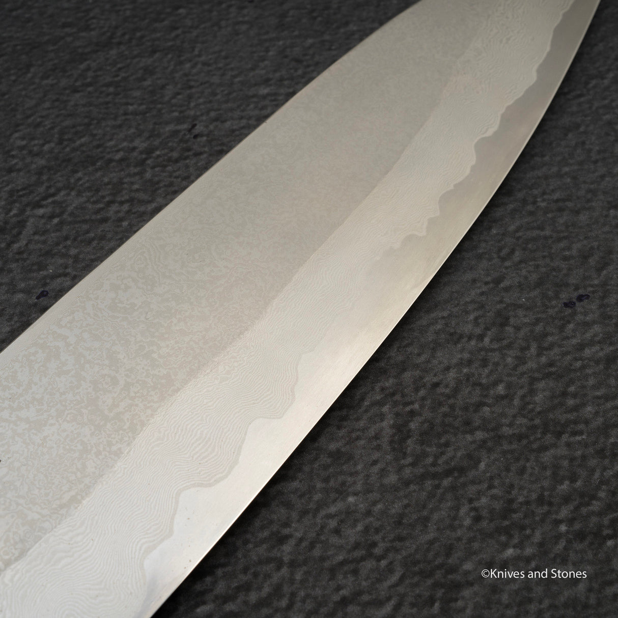 宮崎鍛冶屋 x 初心 銀三鋼 ダマスカス 牛刀 240mm スネークウッドハンドル
