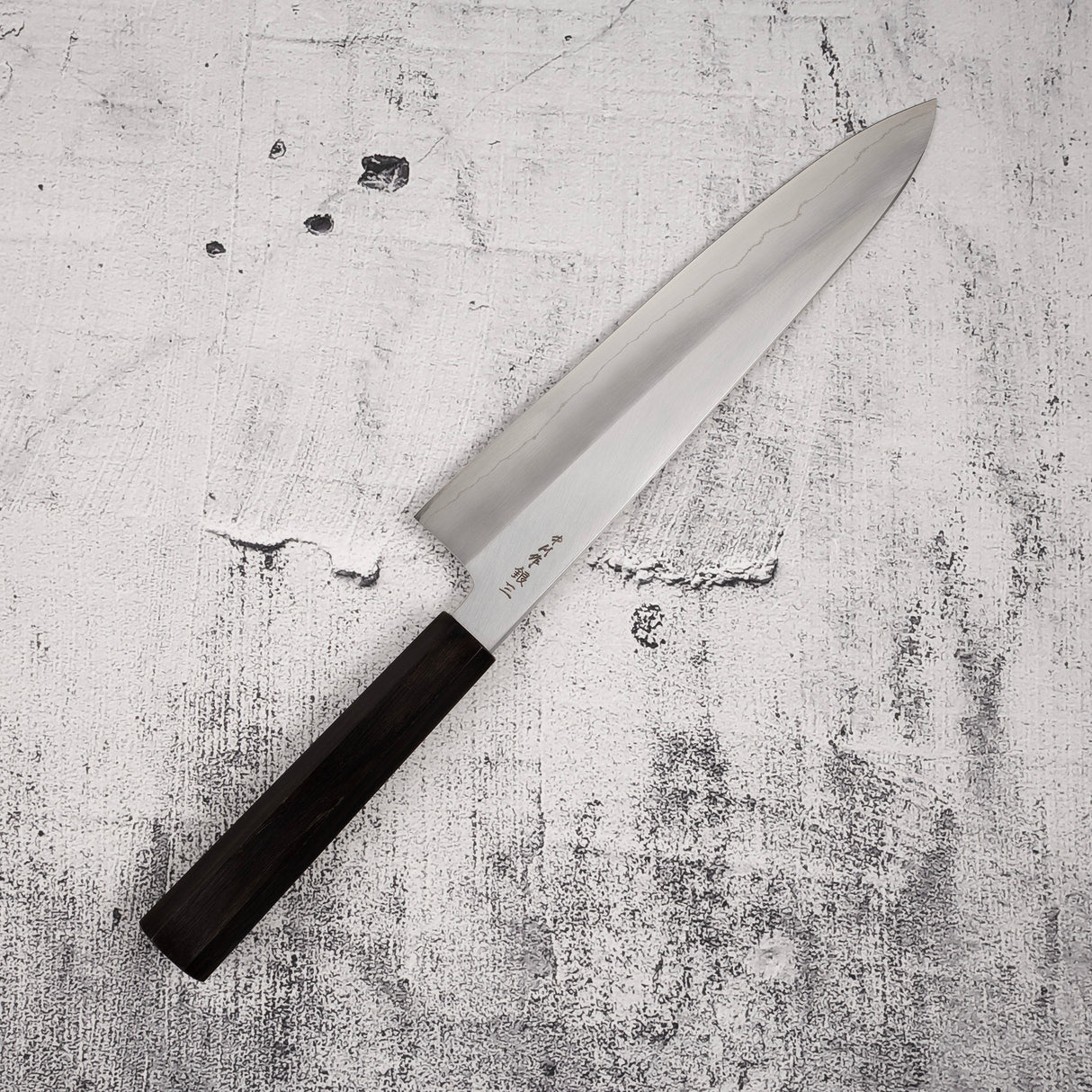 初心 x 中川 銀三鋼 ワイドベベル 牛刀 240mm