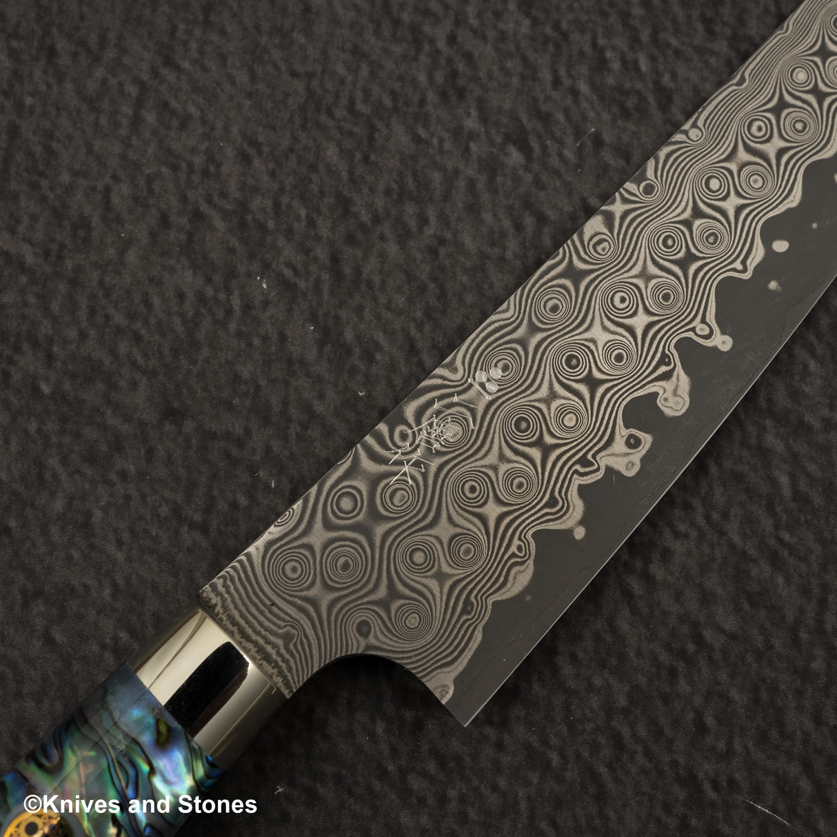 二唐刃物鍛造所 暗紋 SG2 レインドロップダマスカス ペティ 150mm