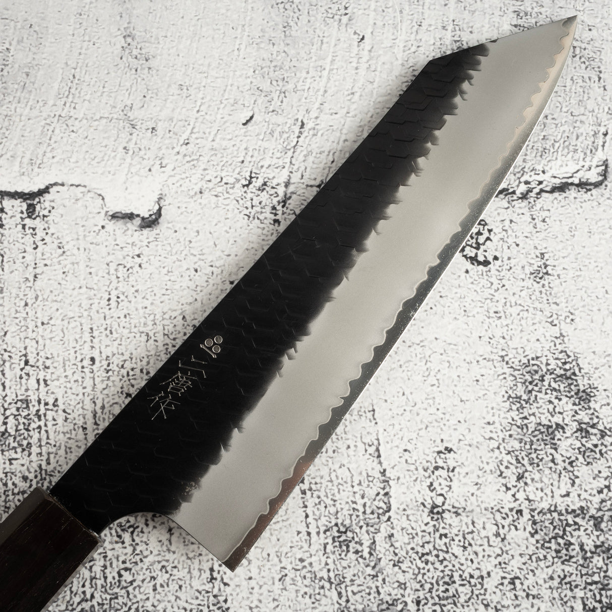 二唐刃物鍛造所 スーパーゴールド2 黒打ち 槌目 切付牛刀 210mm