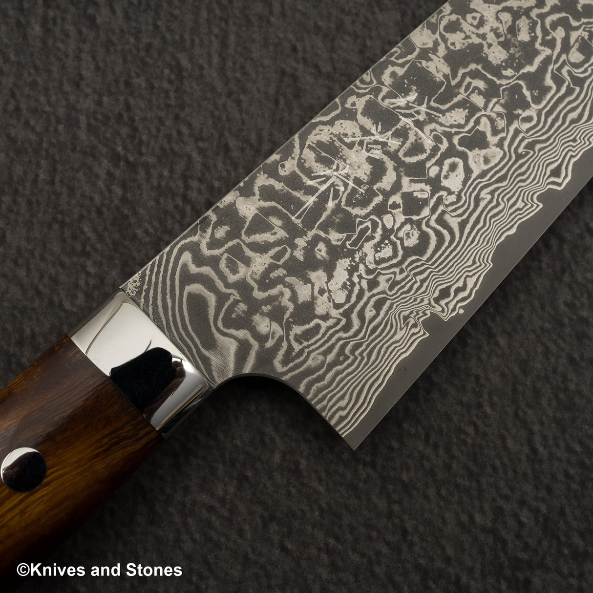 佐治打刃物 SG2 ブラックダマスカス 牛刀 210mm