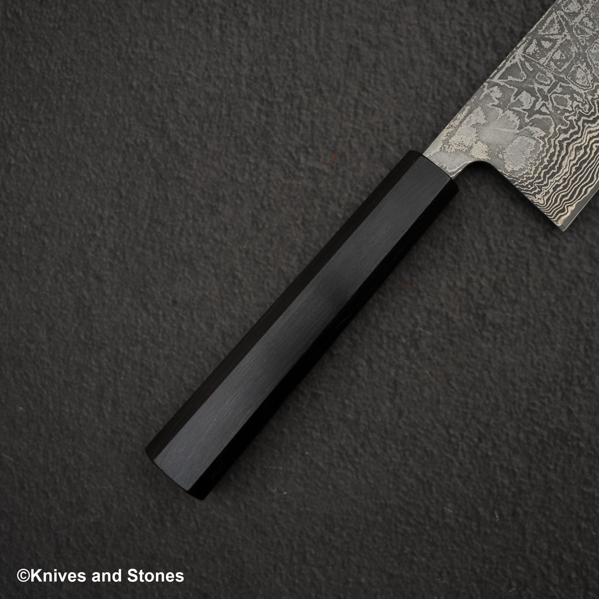 加茂藤刃物 黒雲 SG2 ブラックダマスカス 牛刀 210mm
