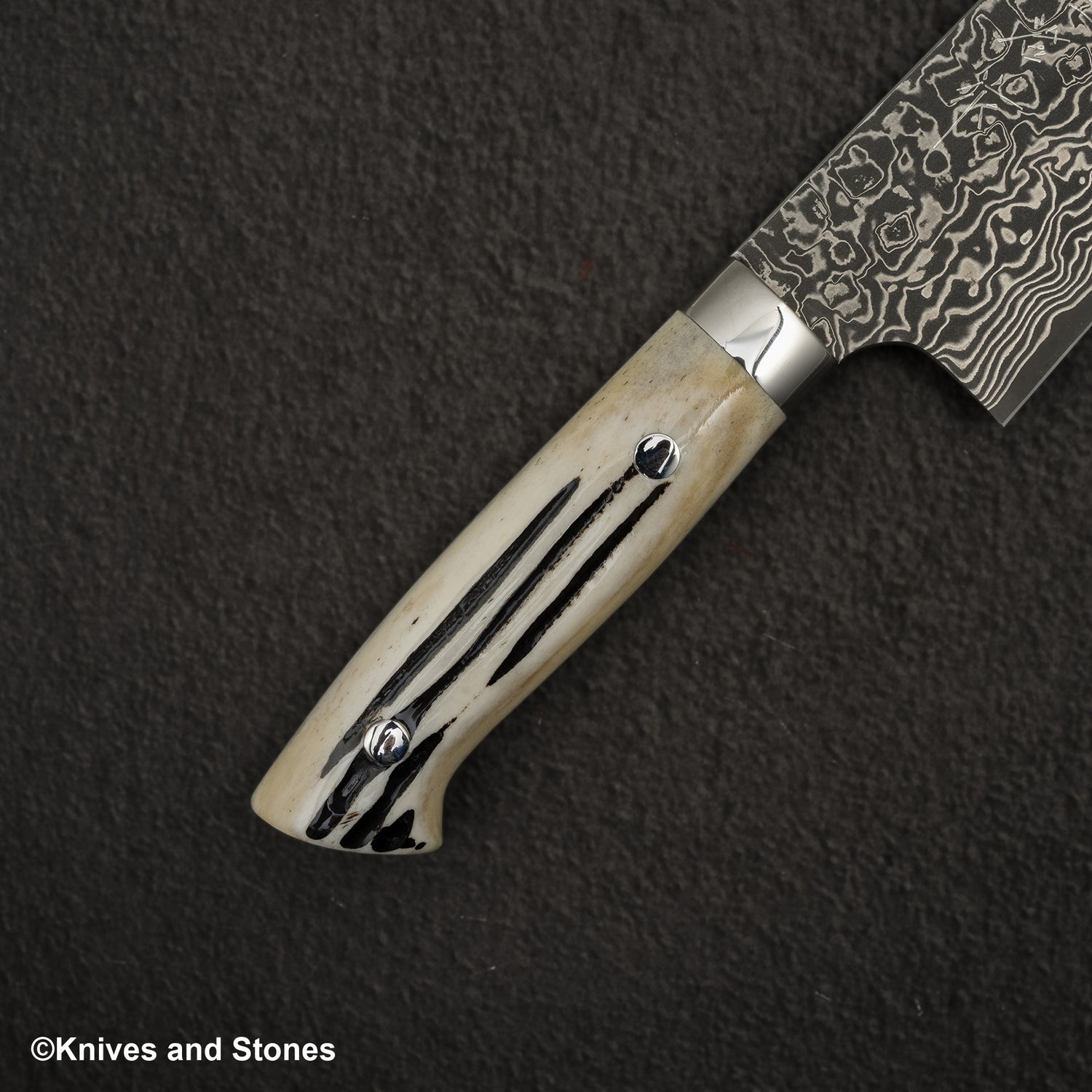 佐治打刃物 SG2 ブラックダマスカス 三徳 180mm スタッグハンドル