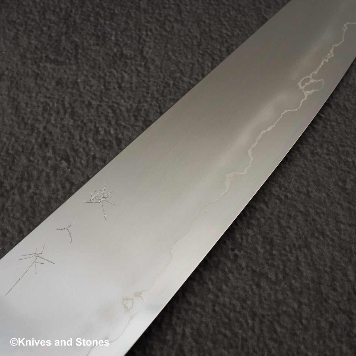 鉄人 銀三鋼 浮刃 切付牛刀 240mm