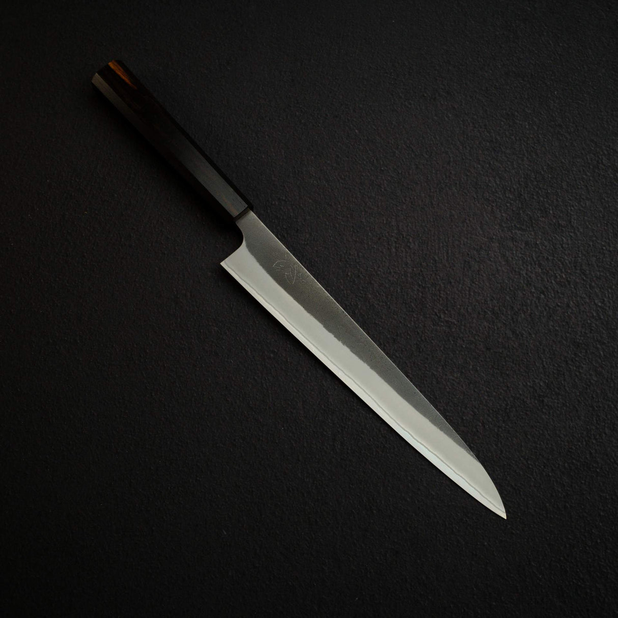 初心 x 吉金刃物 白二鋼 黒打ち 梨地 ステンレスクラッド 筋引 240mm
